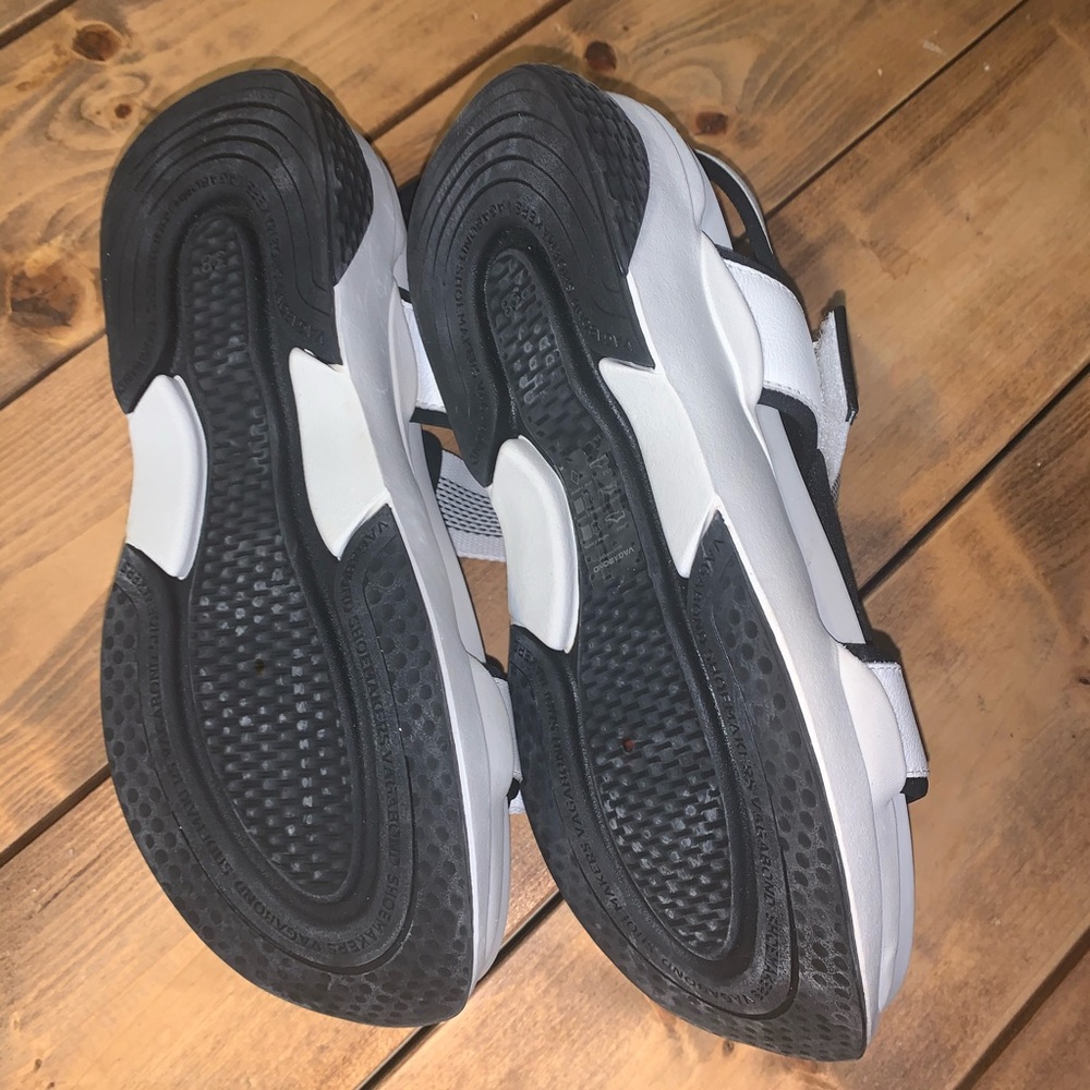Vagabond Leather Sandals NWOT - Picture 4 of 5